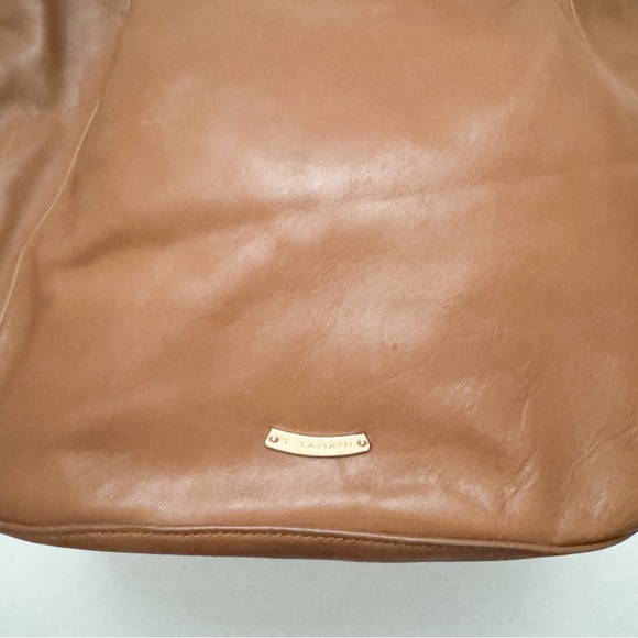 T Tahari Tan Leather Drawstring Hobo Bucket Bag With Dust Bag - Picture 5 of 10